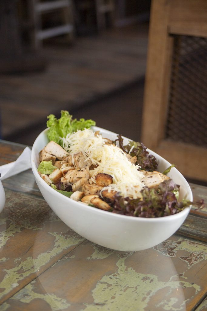 Ensalada césar de Alto Restobar